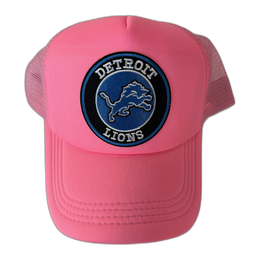 Neon, pink trucker hat with lions patch