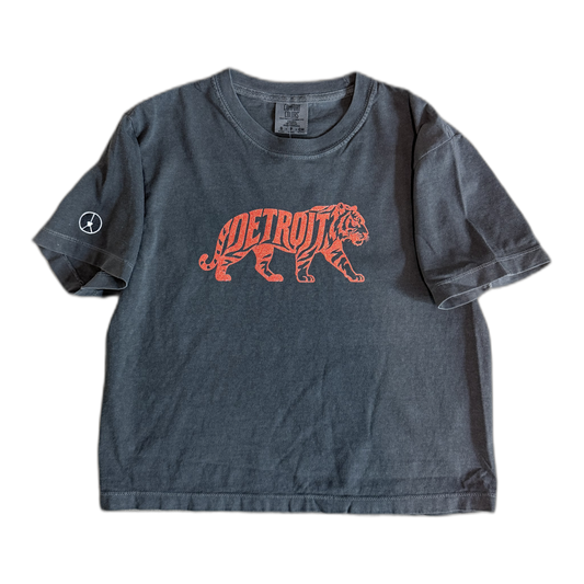 Big Cat Detroit crop t-shirt